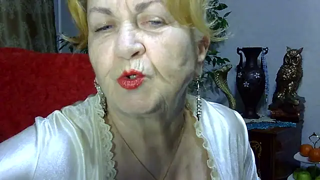 Snapshot of Emma52610 chatting on 6, 2, 2025 Emma52610 online show from 6, 2, 2025