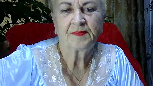 Snapshot of Emma52610 chatting on 19, 11, 2025 Emma52610 online show from 19, 11, 2025