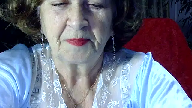 Snapshot of Emma52610 chatting on 21, 11, 2025 Emma52610 online show from 21, 11, 2025