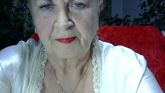 Snapshot of Emma52610 chatting on 5, 2, 2025 Emma52610 online show from 5, 2, 2025