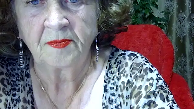 Snapshot of Emma52610 chatting on 28, 11, 2025 Emma52610 online show from 28, 11, 2025