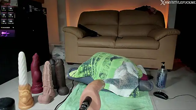 Th3Qu33n0fBigg3st online show from 23, 2, 2026