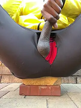 ZeusBlackDick online show from 19, 7, 2026