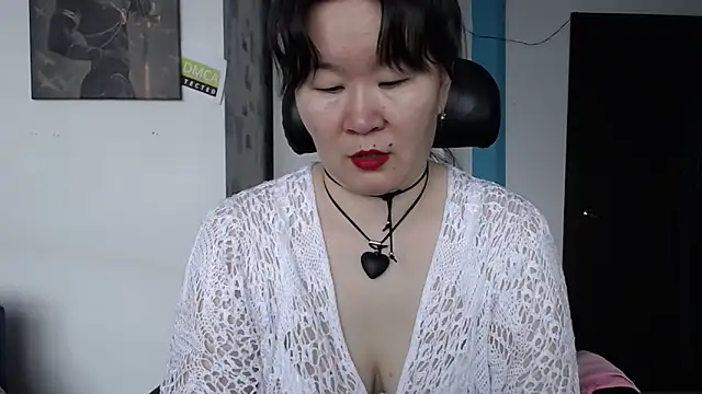 Akira xx online show from 16, 3, 2026