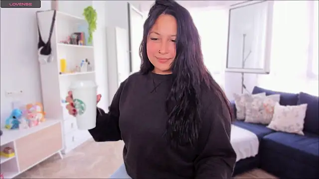 DannaaMeliza online show from 22, 10, 2025