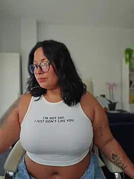 DannaaMeliza online show from 20, 6, 2026