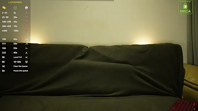 Snapshot of SteeveMuscle chatting on 27, 10, 2025 SteeveMuscle online show from 27, 10, 2025