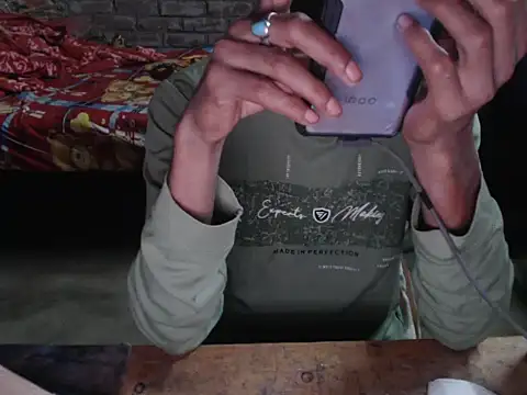 ThethunderPo online show from 11, 4, 2026