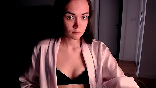 EvelynGG online show from 28, 4, 2026