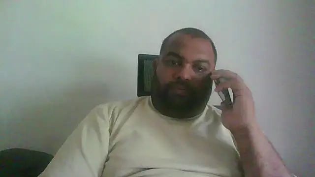 Snapshot of FatCockBoySL chatting on 4, 7, 2026 FatCockBoySL online show from 4, 7, 2026