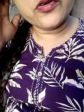 naughtymadam online show from 13, 5, 2026