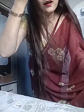 naughtymadam online show from 13, 7, 2026