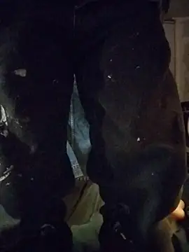 ROBERT0516 online show from 11, 11, 2025