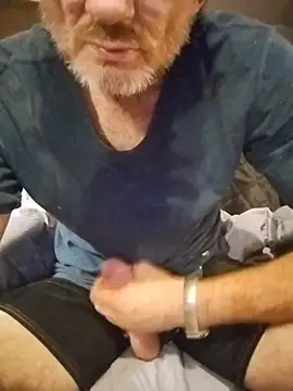 Snapshot of ROBERT0516 chatting on 18, 5, 2026 ROBERT0516 online show from 18, 5, 2026