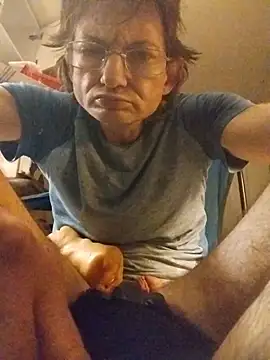 ROBERT0516 online show from 26, 10, 2025