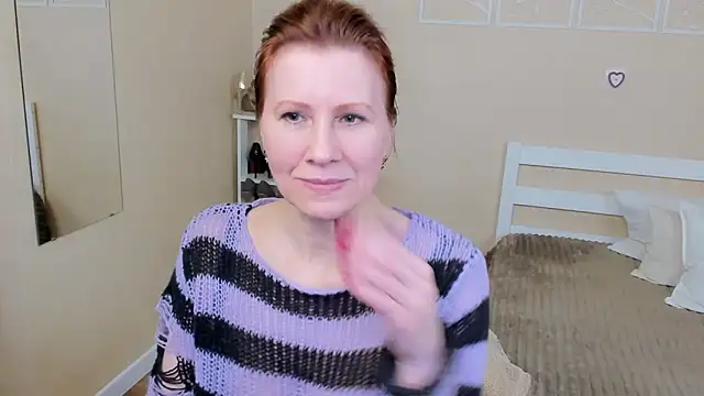 FoxySophia online show from 3, 3, 2025