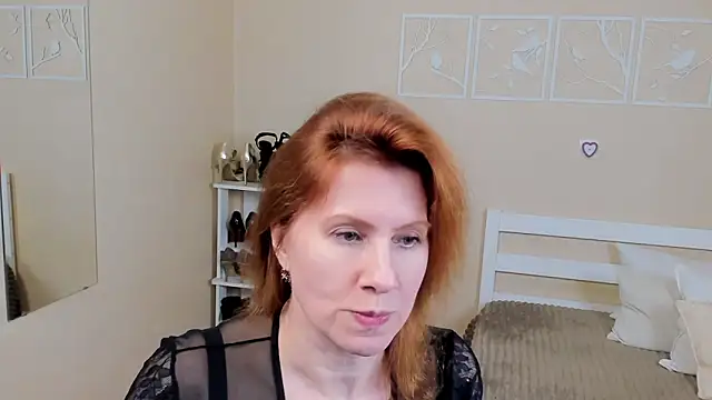 FoxySophia online show from 25, 2, 2025