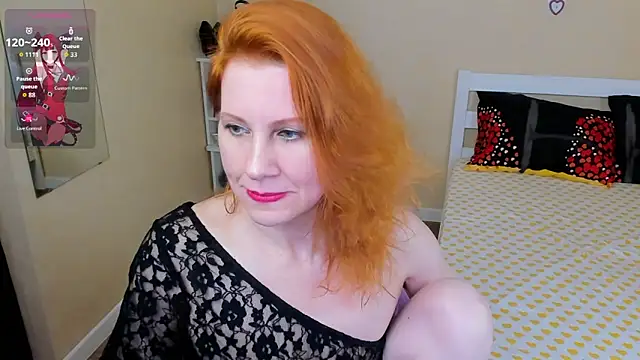 FoxySophia online show from 4, 4, 2026