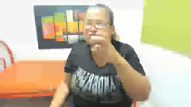 beckyummys online show from 7, 3, 2025