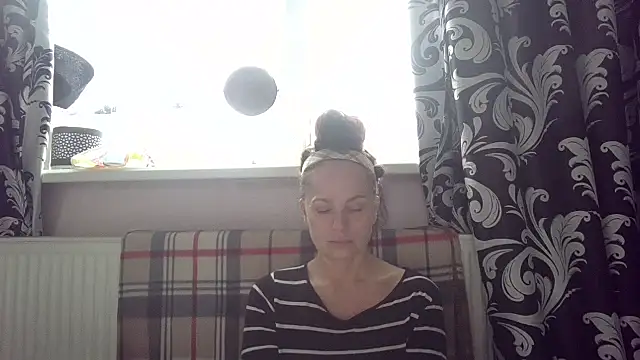 LindaStarS online show from 21, 4, 2026