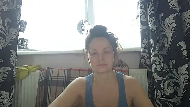 LindaStarS online show from 1, 3, 2026