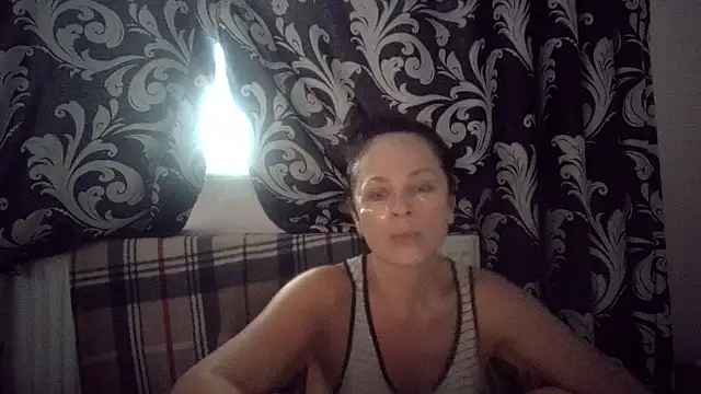 Snapshot of LindaStarS chatting on 16, 11, 2025 LindaStarS online show from 16, 11, 2025