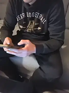 ShyGuyWannaTry online show from 11, 11, 2025