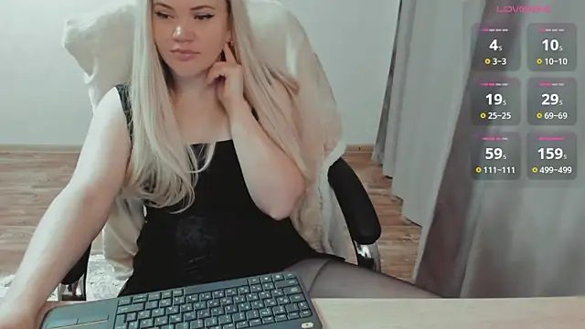 AllAboutLoveXx online show from 25, 2, 2026