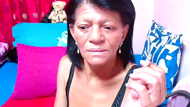 SLUTTYROXY online show from 18, 11, 2025