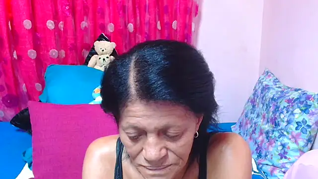 SLUTTYROXY online show from 16, 2, 2026