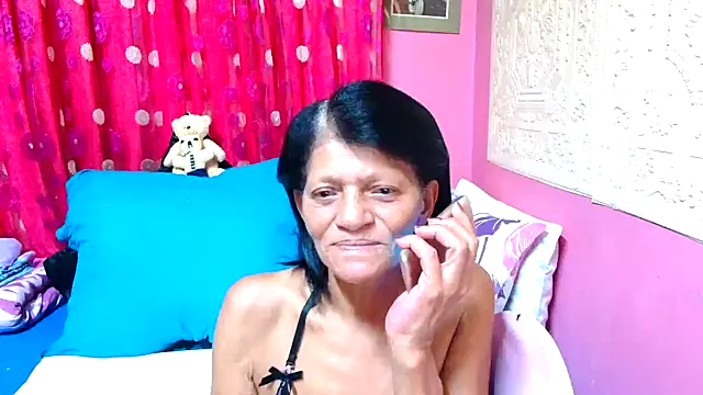 SLUTTYROXY online show from 8, 2, 2025