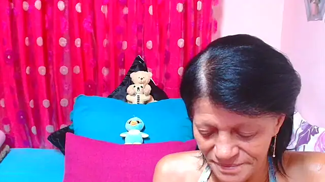 SLUTTYROXY online show from 12, 4, 2026