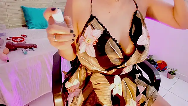 lilahSweet online show from 15, 12, 2025