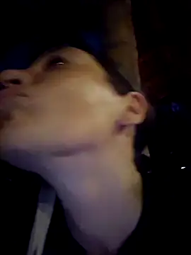 Snapshot of loveuu-bae chatting on 25, 10, 2025 loveuu-bae online show from 25, 10, 2025