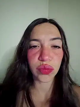 Snapshot of loveuu-bae chatting on 9, 11, 2025 loveuu-bae online show from 9, 11, 2025