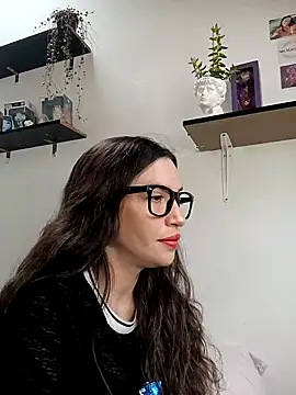 loveuu-bae online show from 6, 2, 2025