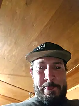 UncutHammer69 online show from 1, 2, 2026