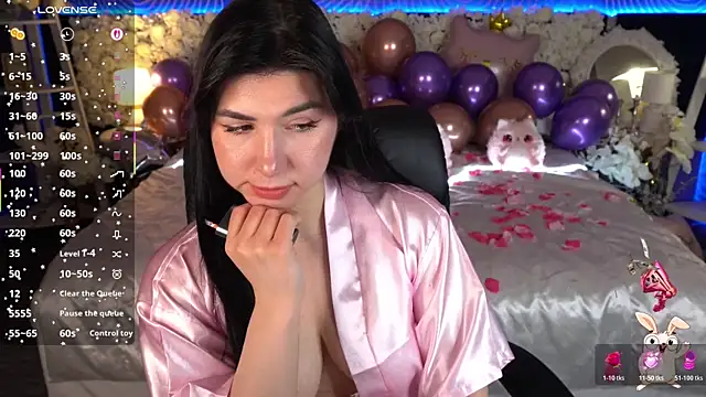 EmilyCandyy online show from 10, 2, 2026