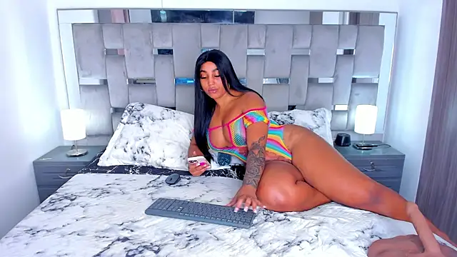 Cammiila online show from 4, 11, 2025