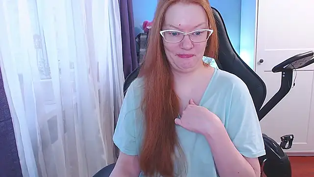 Snapshot of Lady_Inari chatting on 5, 11, 2025 Lady Inari online show from 5, 11, 2025