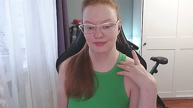 Snapshot of Lady_Inari chatting on 12, 10, 2025 Lady Inari online show from 12, 10, 2025