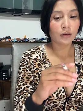 kinky milaxh online show from 15, 12, 2025