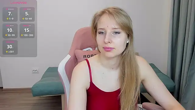 Snapshot of Jessy_Ginger chatting on 5, 3, 2025 Jessy Ginger online show from 5, 3, 2025