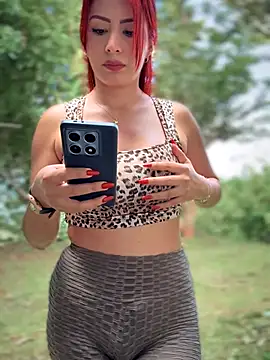 Snapshot of LINDA_PATTY94 chatting on 7, 10, 2025 LINDA PATTY94 online show from 7, 10, 2025