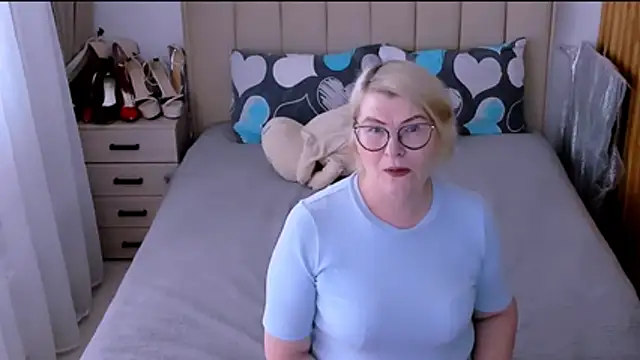 Snapshot of sabrinamacmarren chatting on 26, 6, 2026 sabrinamacmarren online show from 26, 6, 2026