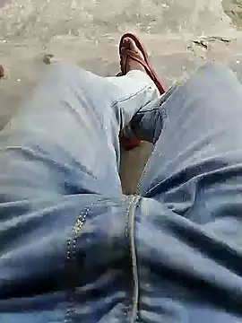 Snapshot of bigh96dik chatting on 13, 1, 2025 bigh96dik online show from 13, 1, 2025