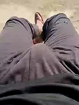 Snapshot of bigh96dik chatting on 21, 12, 2024 bigh96dik online show from 21, 12, 2024