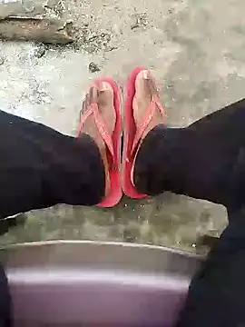 Snapshot of bigh96dik chatting on 25, 1, 2025 bigh96dik online show from 25, 1, 2025