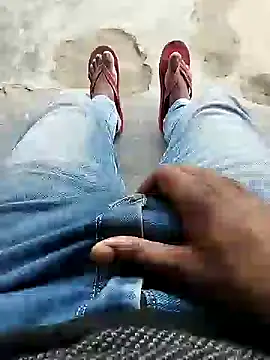 Snapshot of bigh96dik chatting on 31, 1, 2025 bigh96dik online show from 31, 1, 2025