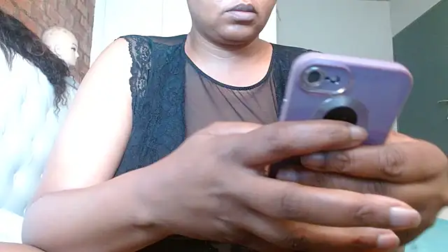 Snapshot of boo1988 chatting on 11, 3, 2025 boo1988 online show from 11, 3, 2025